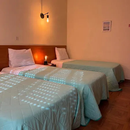 Romeu Bed & Breakfast Quarteira
