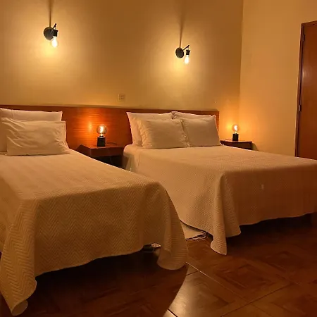 Romeu 3* Картейра