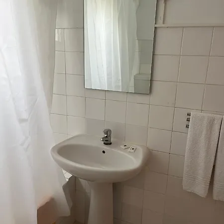 Romeu Bed & Breakfast 3*