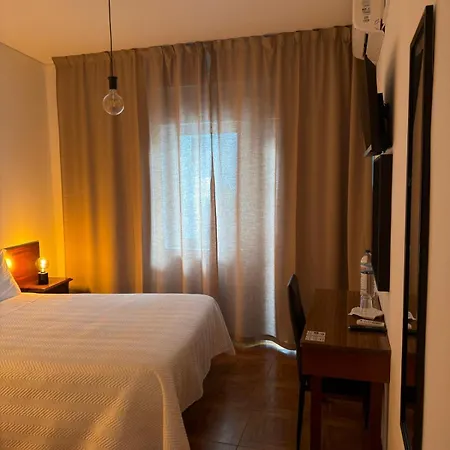 Romeu Bed & Breakfast 3*