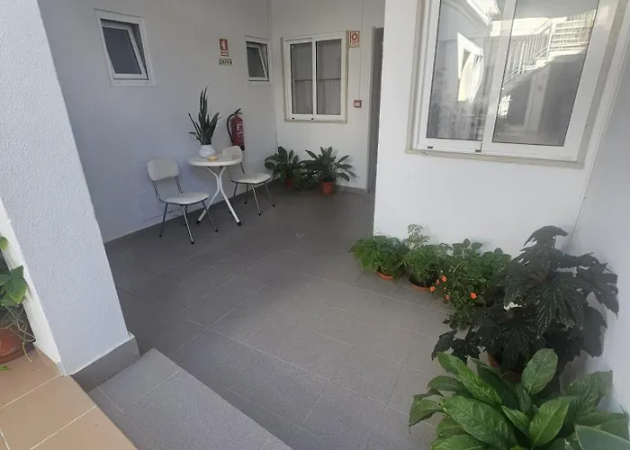 Couette-café Romeu 3*