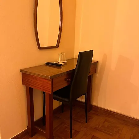 Romeu Alojamento de Acomodação e Pequeno-almoço 3*